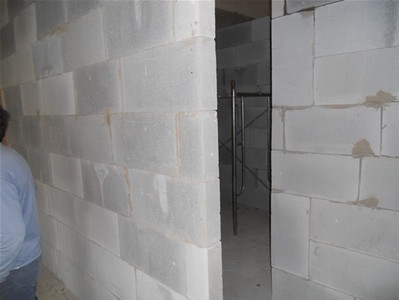 輕質(zhì)磚隔墻的特性及功能